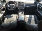 car-image