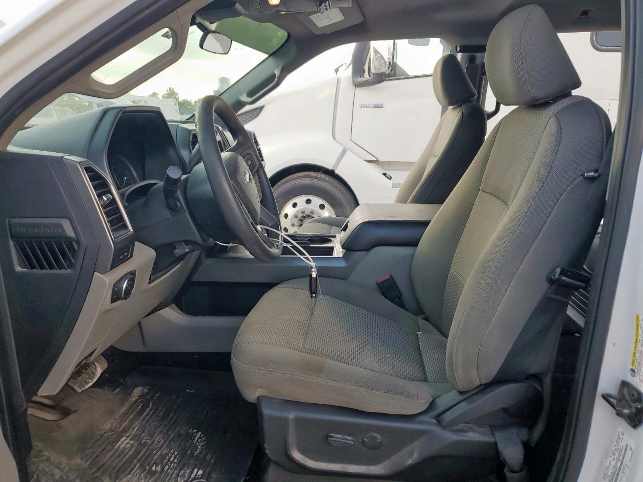 FORD F-350 SUPER DUTY