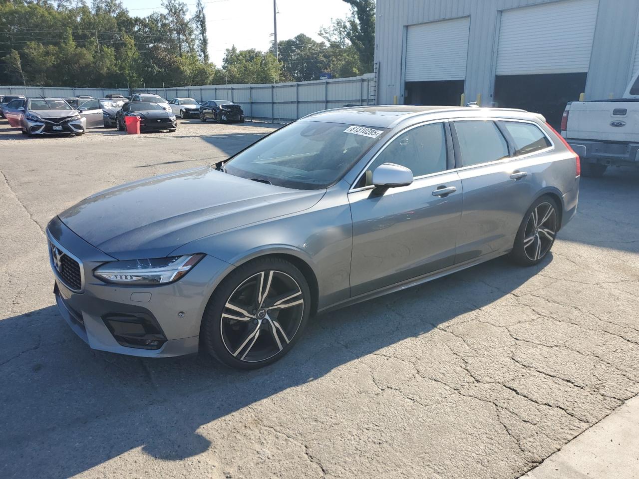 VOLVO V90 T5 R-DESIGN