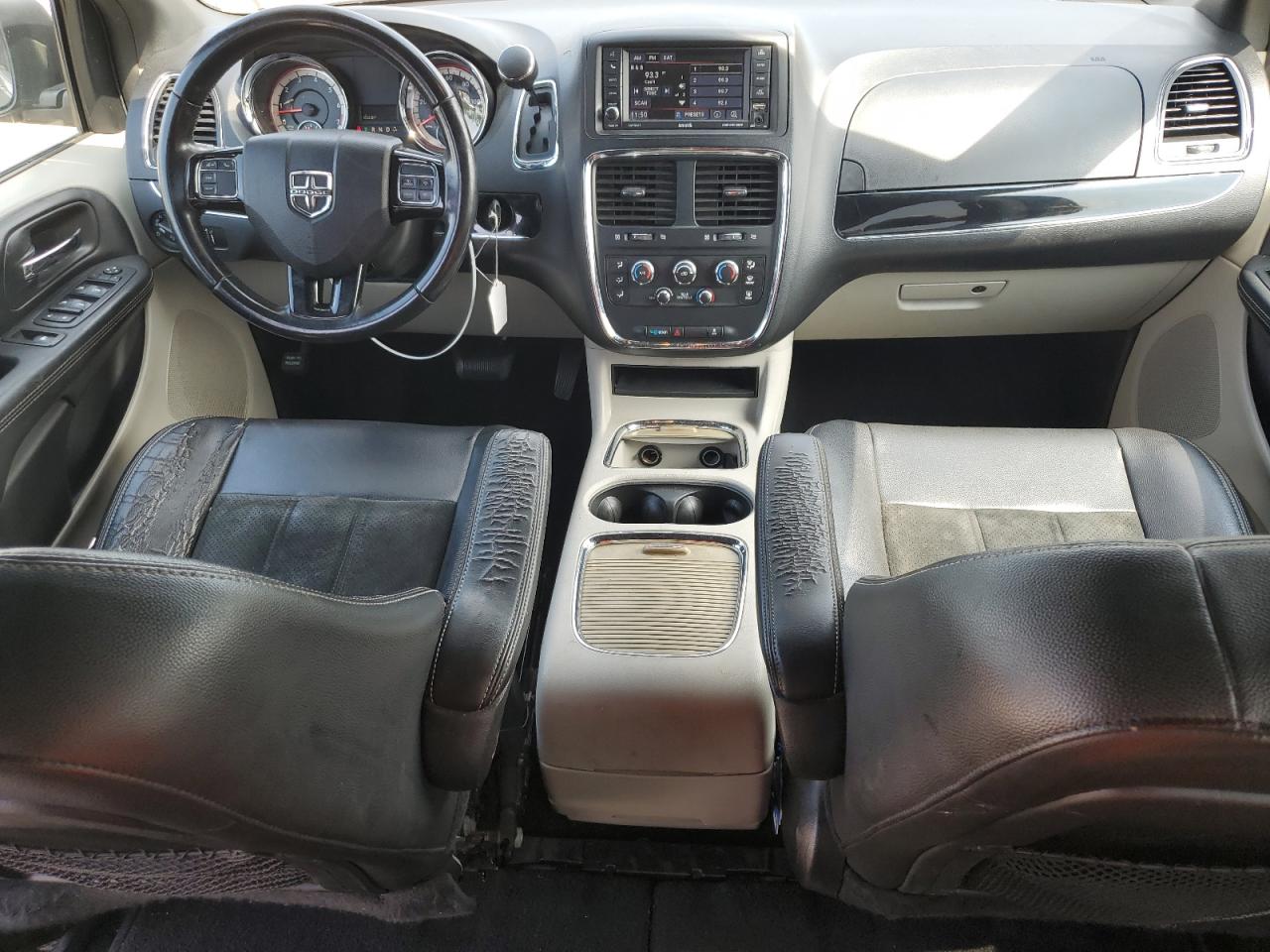 DODGE GRAND CARAVAN SXT