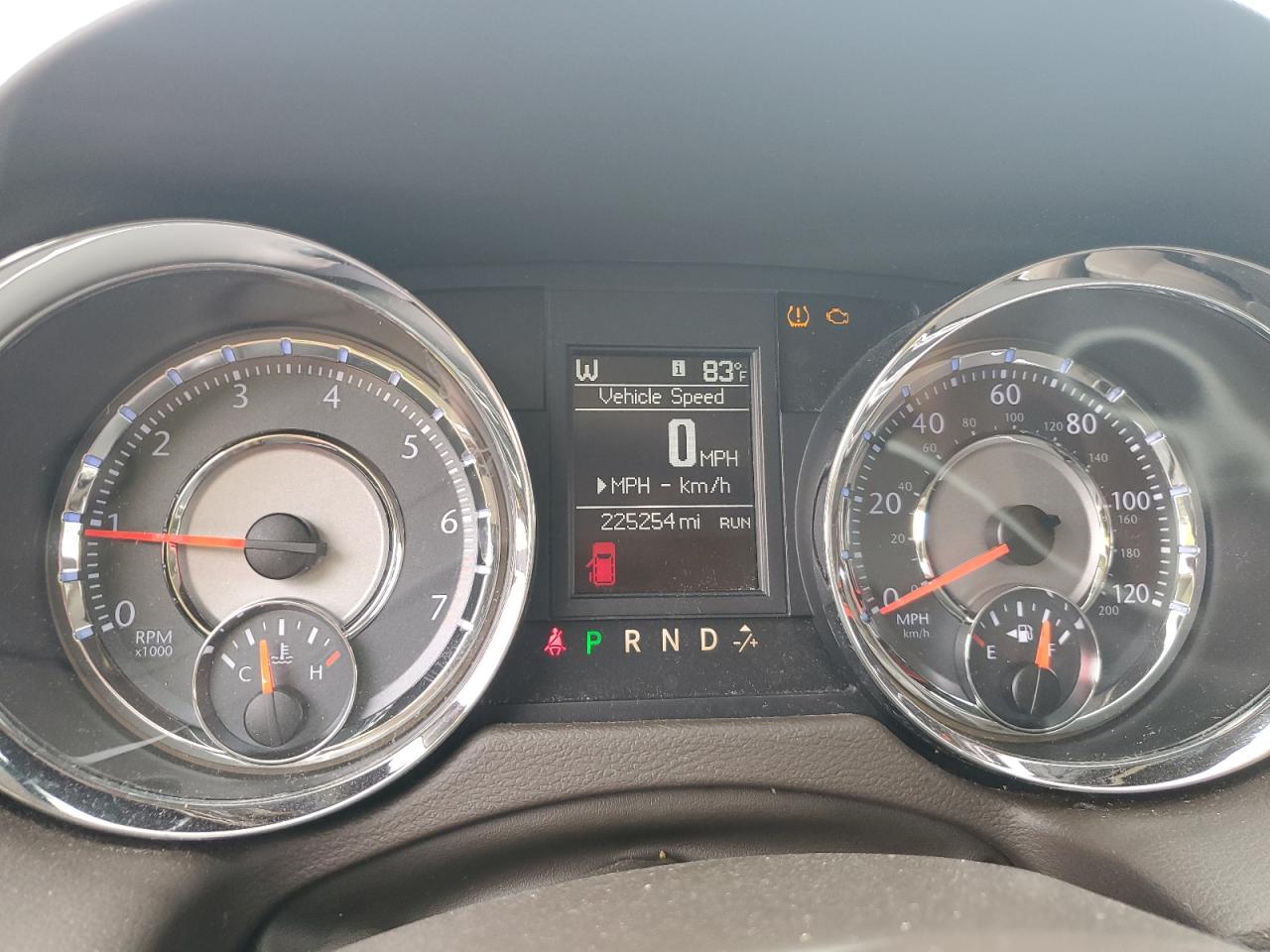 CHRYSLER TOWN & COUNTRY LIMITED PLATINUM