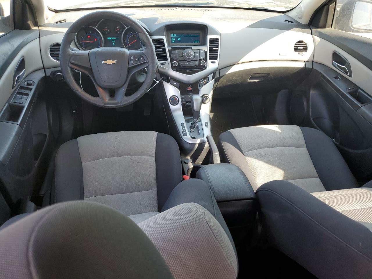 CHEVROLET CRUZE LS
