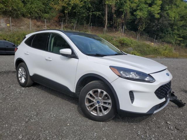 2020 FORD ESCAPE SE 1FMCU9G60LUA65312