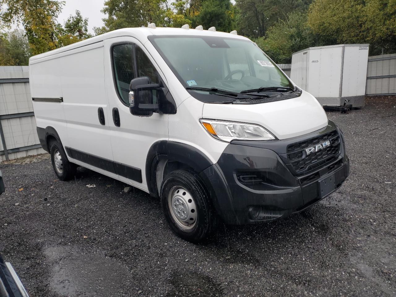 RAM PROMASTER 2500 STANDARD