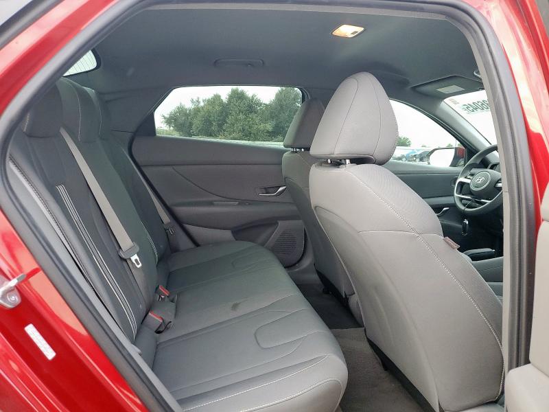 2023 HYUNDAI ELANTRA SE - KMHLM4AG4PU576564