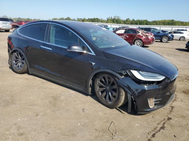 2018 TESLA MODEL X 5YJXCDE25JF121990