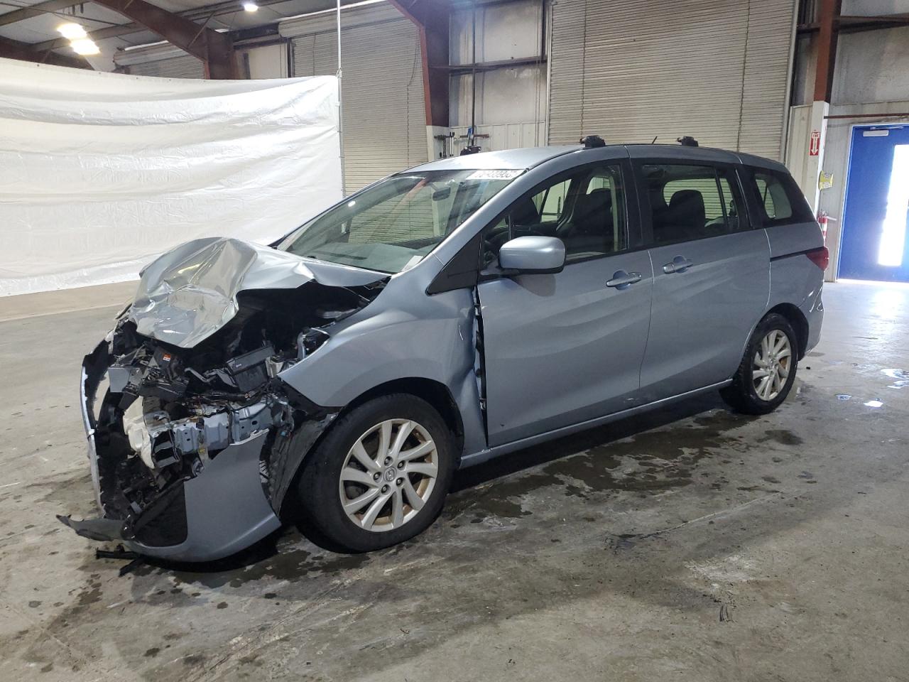 MAZDA 5