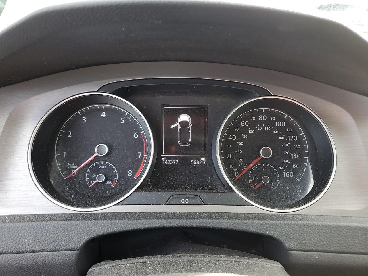 VOLKSWAGEN GOLF SPORTSVAN S