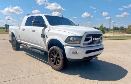 RAM 2500 LARAM 2018 white  diesel 3C6UR5NL8JG327578 photo #1