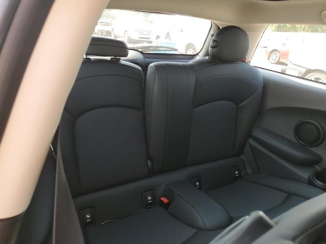 2021 MINI COOPER S WMWXR5C03M2N13148