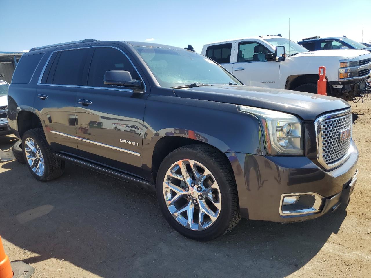 GMC YUKON DENALI