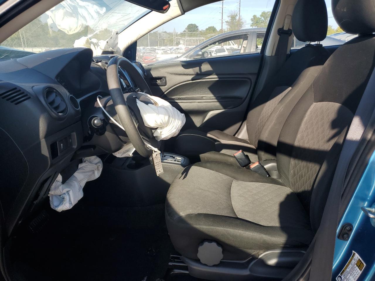 MITSUBISHI MIRAGE ES