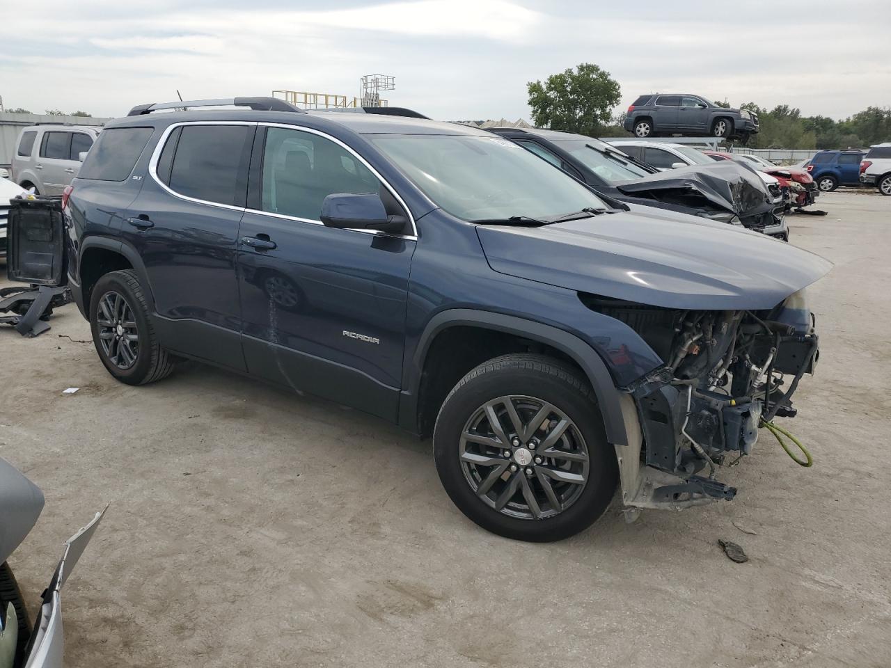 GMC ACADIA SLT-1