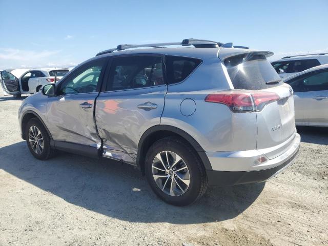2018 TOYOTA RAV4 HV LE JTMRJREV2JD222191