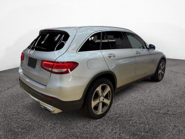 2017 MERCEDES-BENZ GLC 300 - WDC0G4JBXHF137XXX