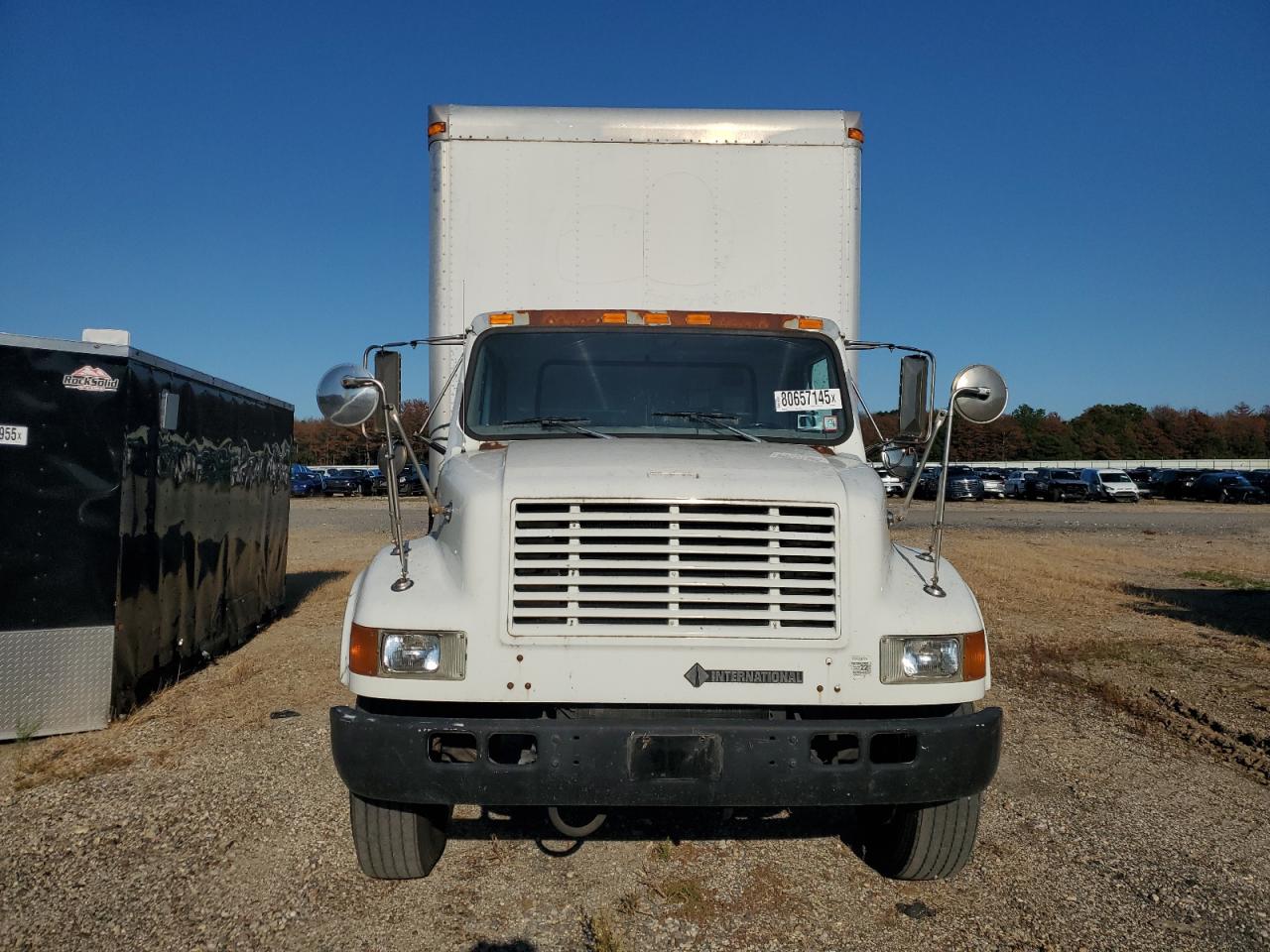 Lot #3237052029 2001 INTERNATIONAL 4000 4700
