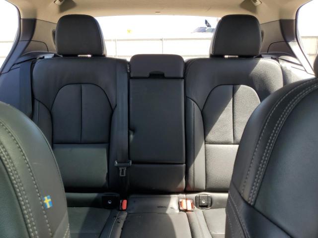 2024 VOLVO XC40 PLUS YV4L12UE0R2323944