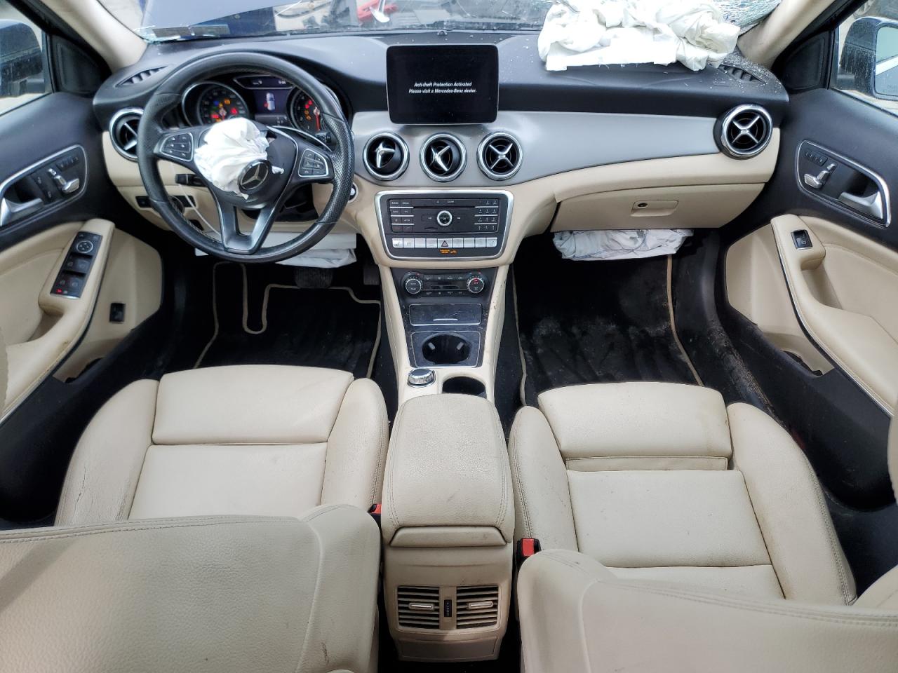 MERCEDES-BENZ GLA-CLASS 250 4MATIC