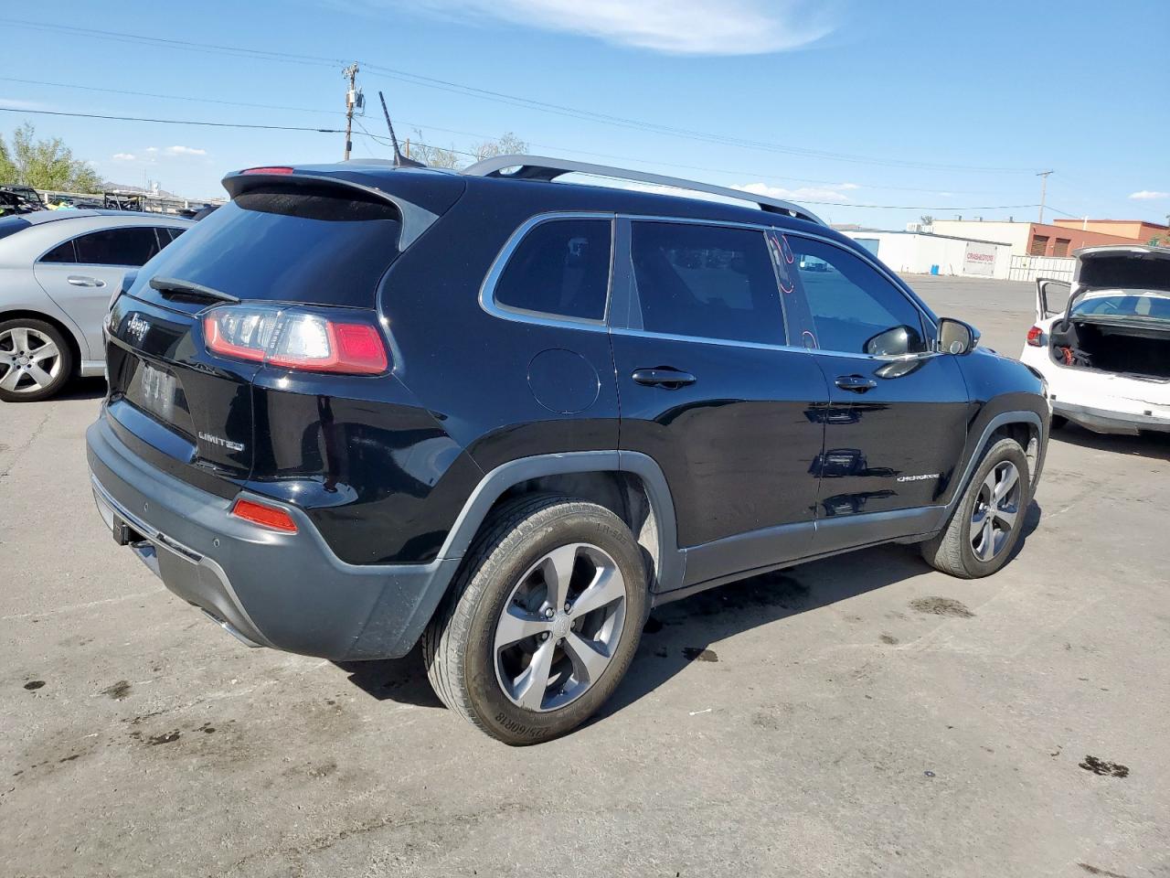 Lot #3311638234 2019 JEEP CHEROKEE L