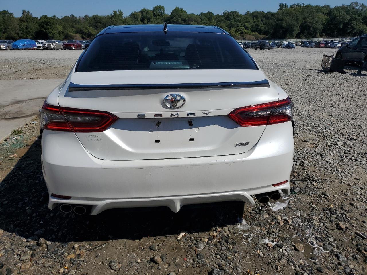 TOYOTA CAMRY XSE