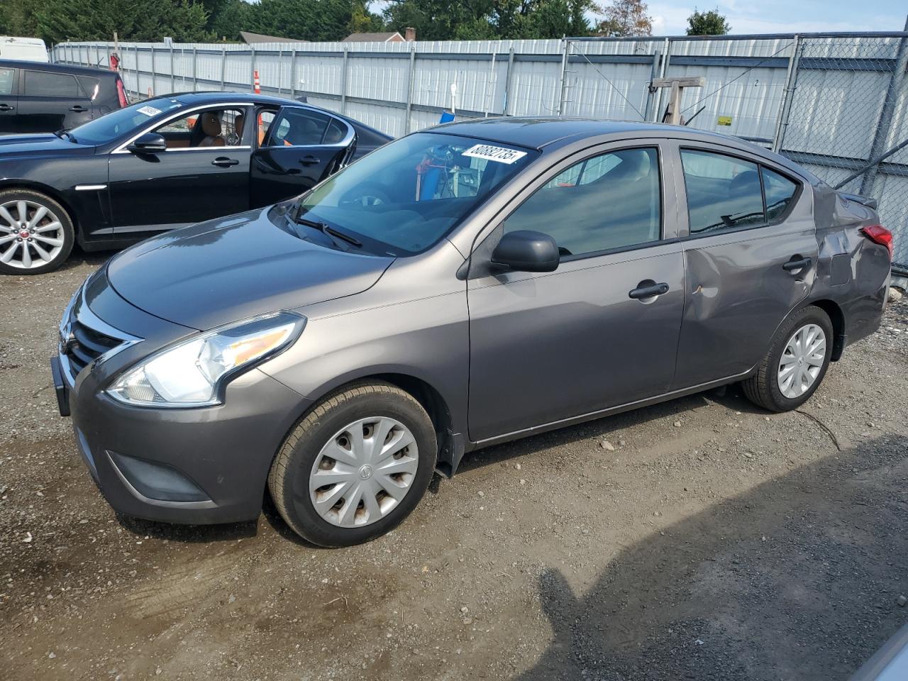 NISSAN VERSA S