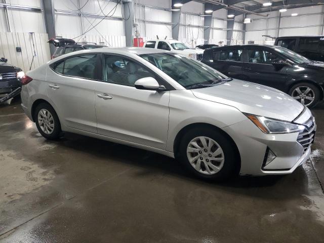 2019 HYUNDAI ELANTRA SE 5NPD74LF7KH416685