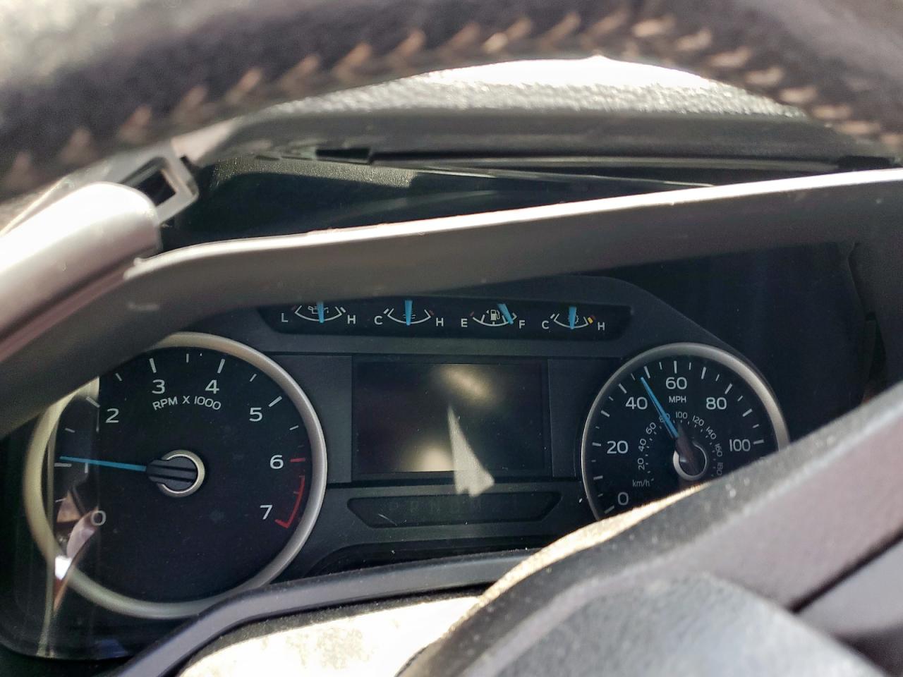 FORD F-150 SUPER CAB