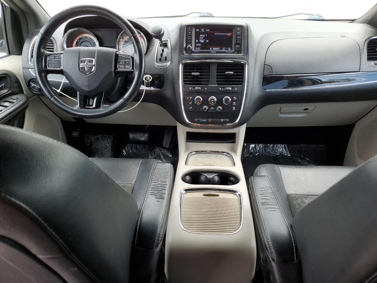 DODGE GRAND CARAVAN SXT