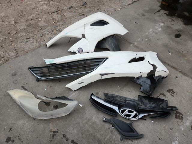 2013 HYUNDAI ELANTRA GL - 5NPDH4AEXDH256814