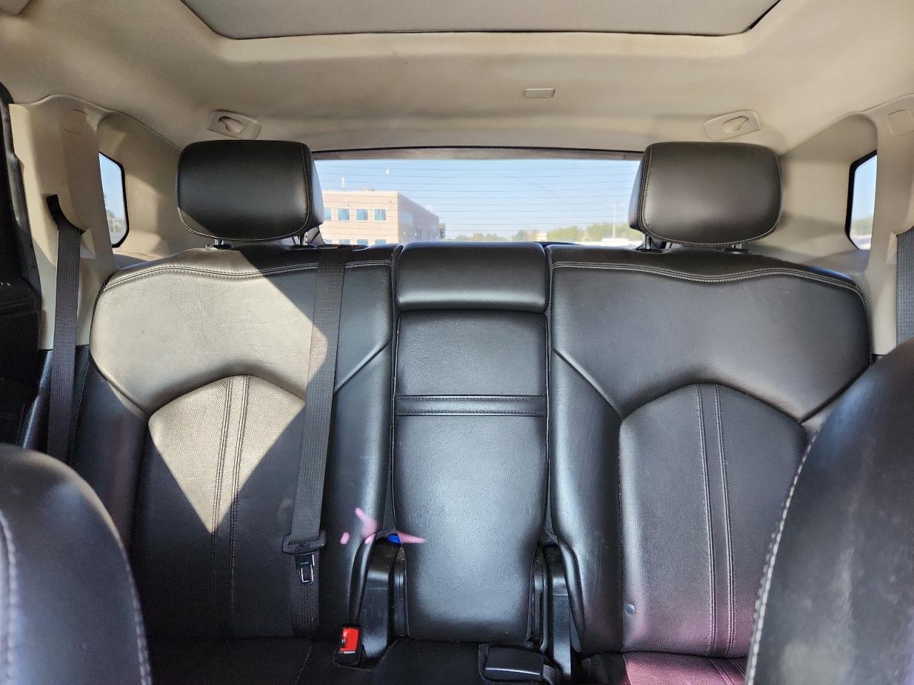 CADILLAC SRX PREMIUM COLLECTION