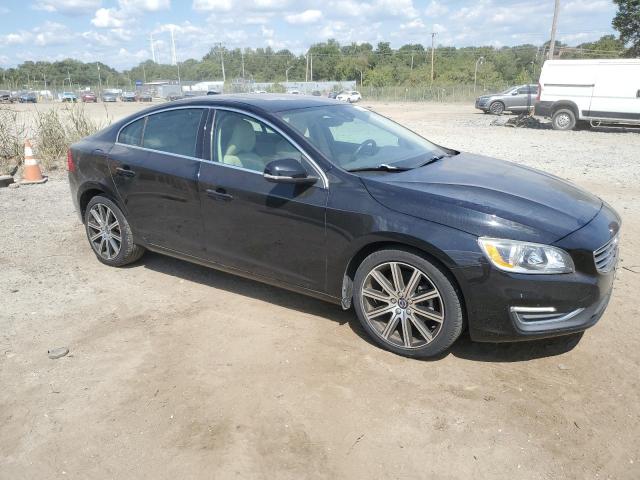 2017 VOLVO S60 PREMIE LYV402HK2HB129472