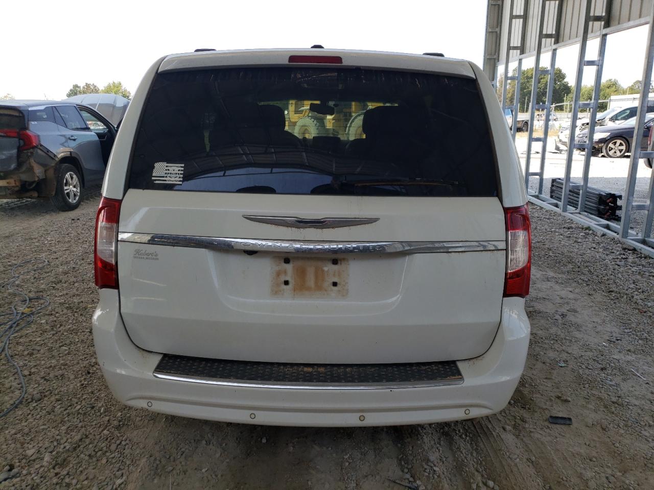 CHRYSLER TOWN & COUNTRY TOURING L