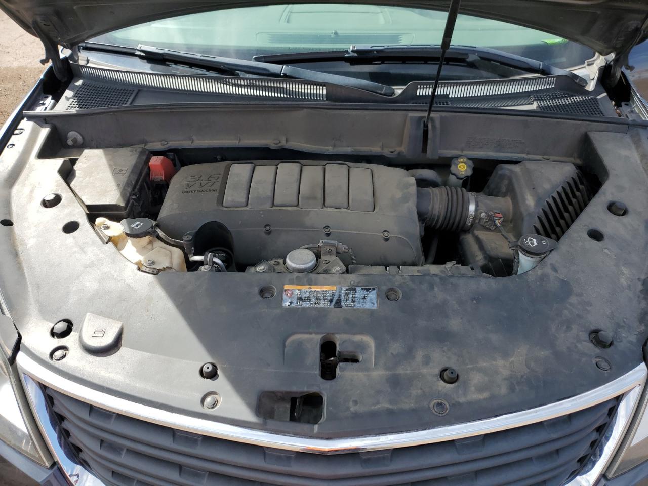 CHEVROLET TRAVERSE LS