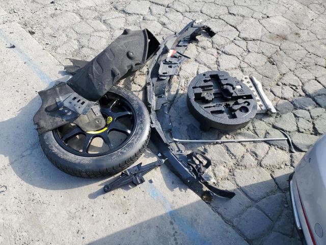 2015 HYUNDAI GENESIS 3. KMHGN4JE6FU096506