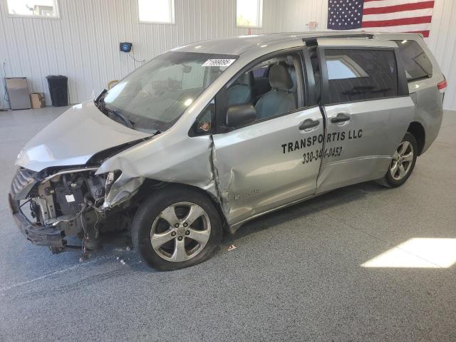 Global Auto Auctions: 2014 TOYOTA SIENNA