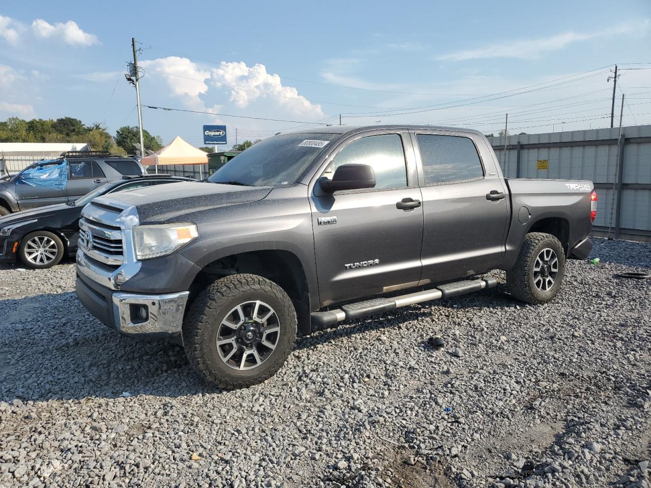 TOYOTA TUNDRA CREWMAX SR5