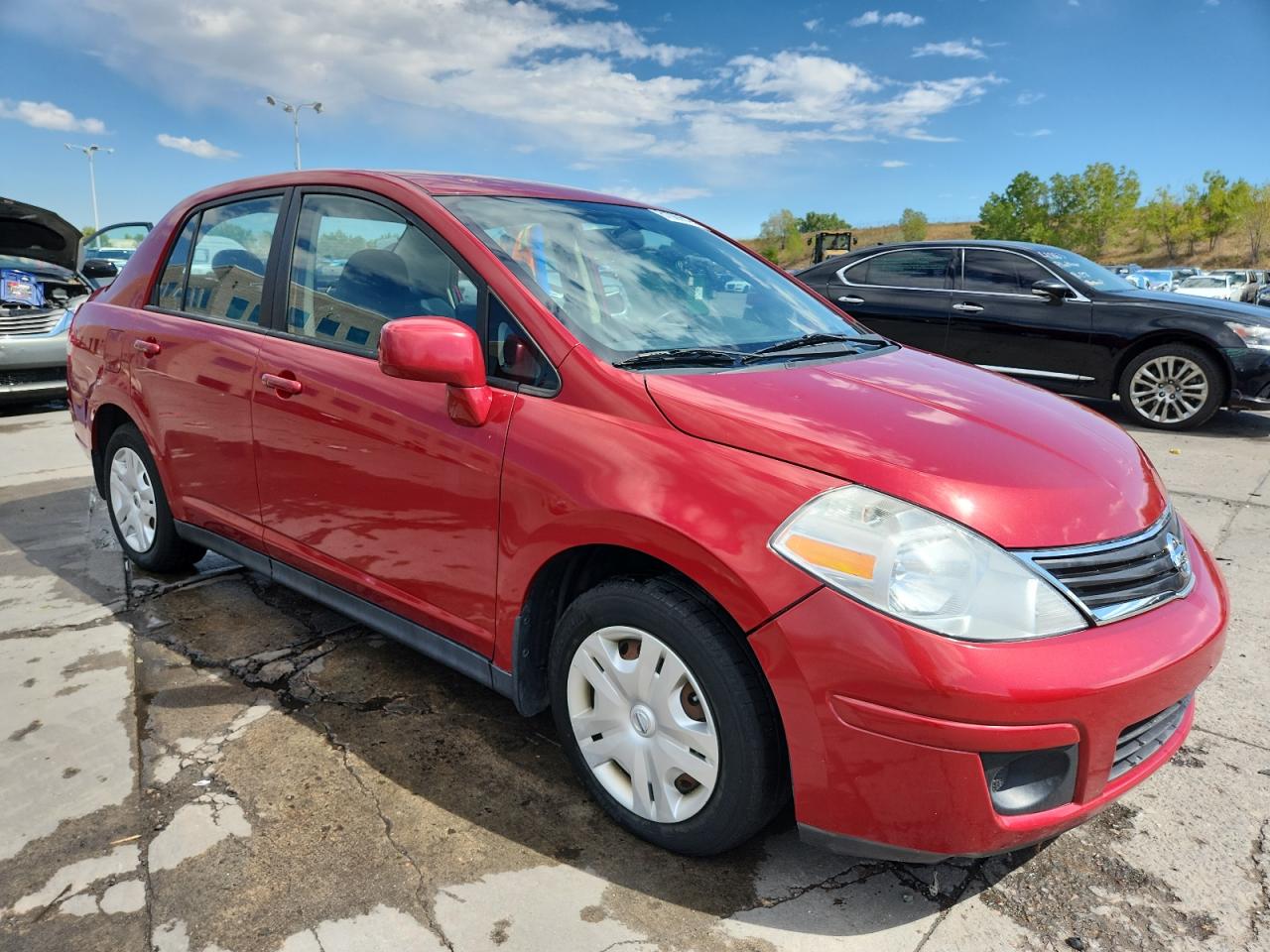 NISSAN VERSA S