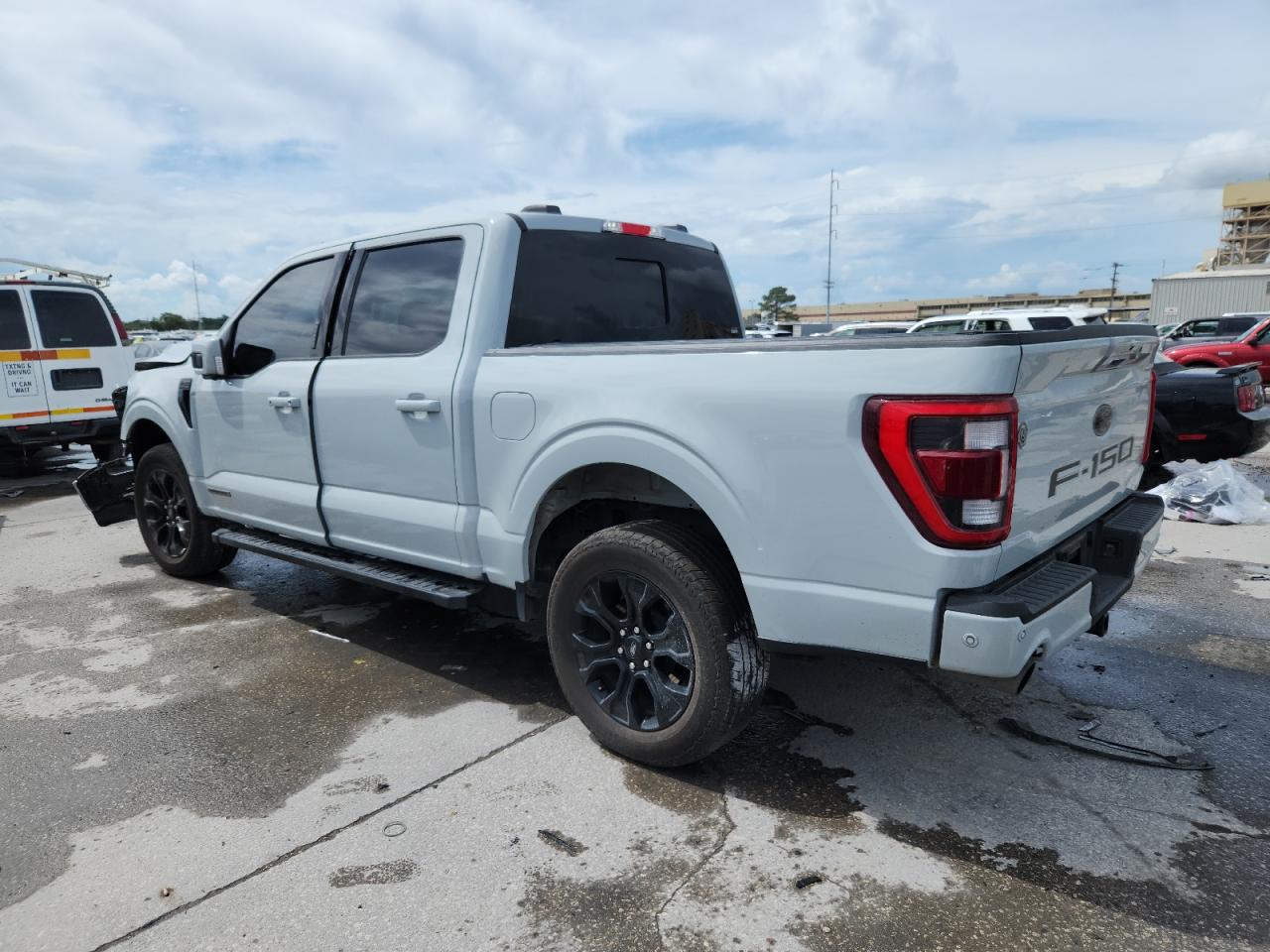 FORD F-150 SUPERCREW