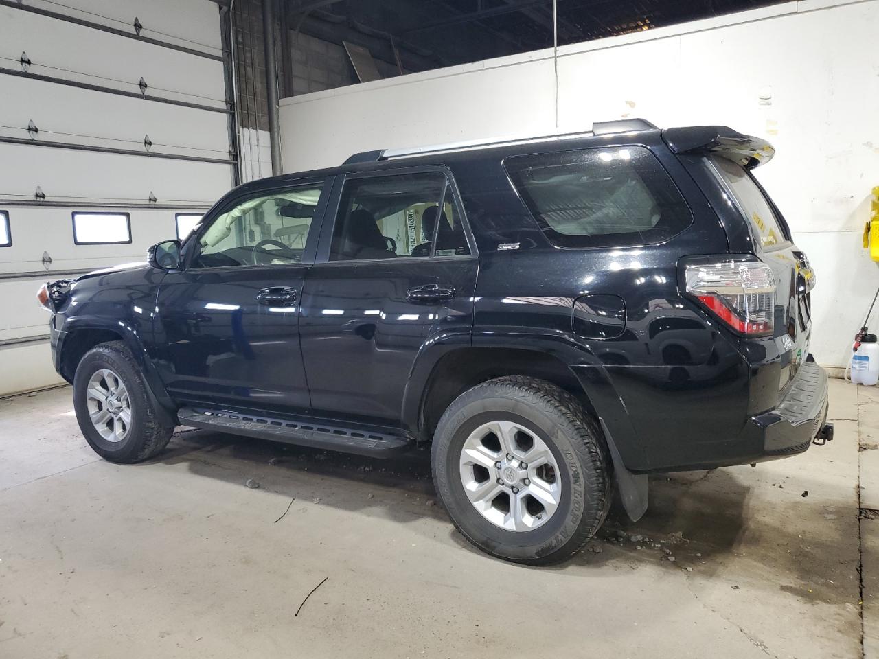 TOYOTA 4RUNNER SR5/SR5 PREMIUM