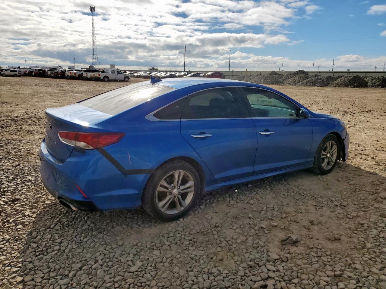 Lot #3305678732 2018 HYUNDAI SONATA SPO