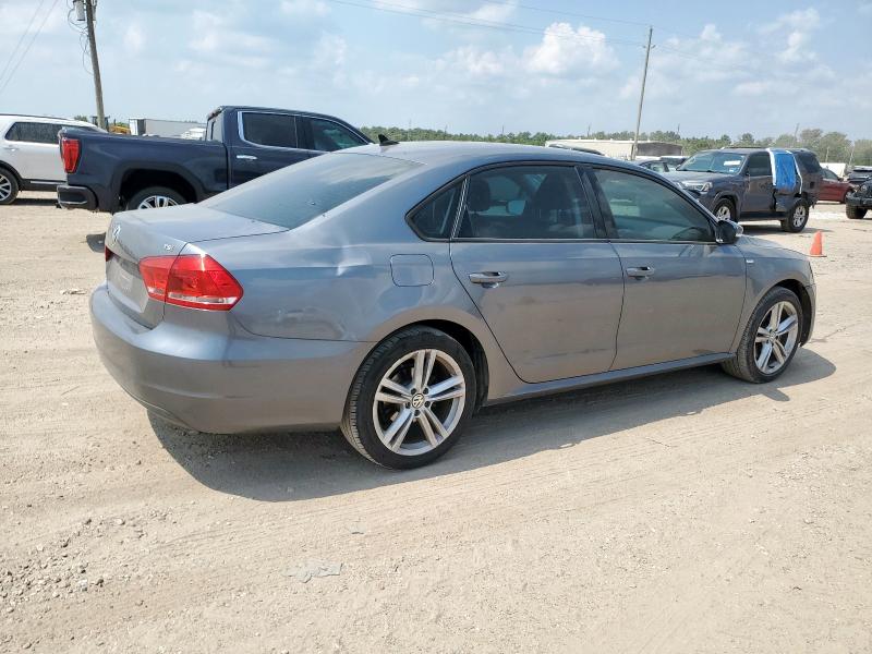2015 VOLKSWAGEN PASSAT S 1VWAS7A35FC060909