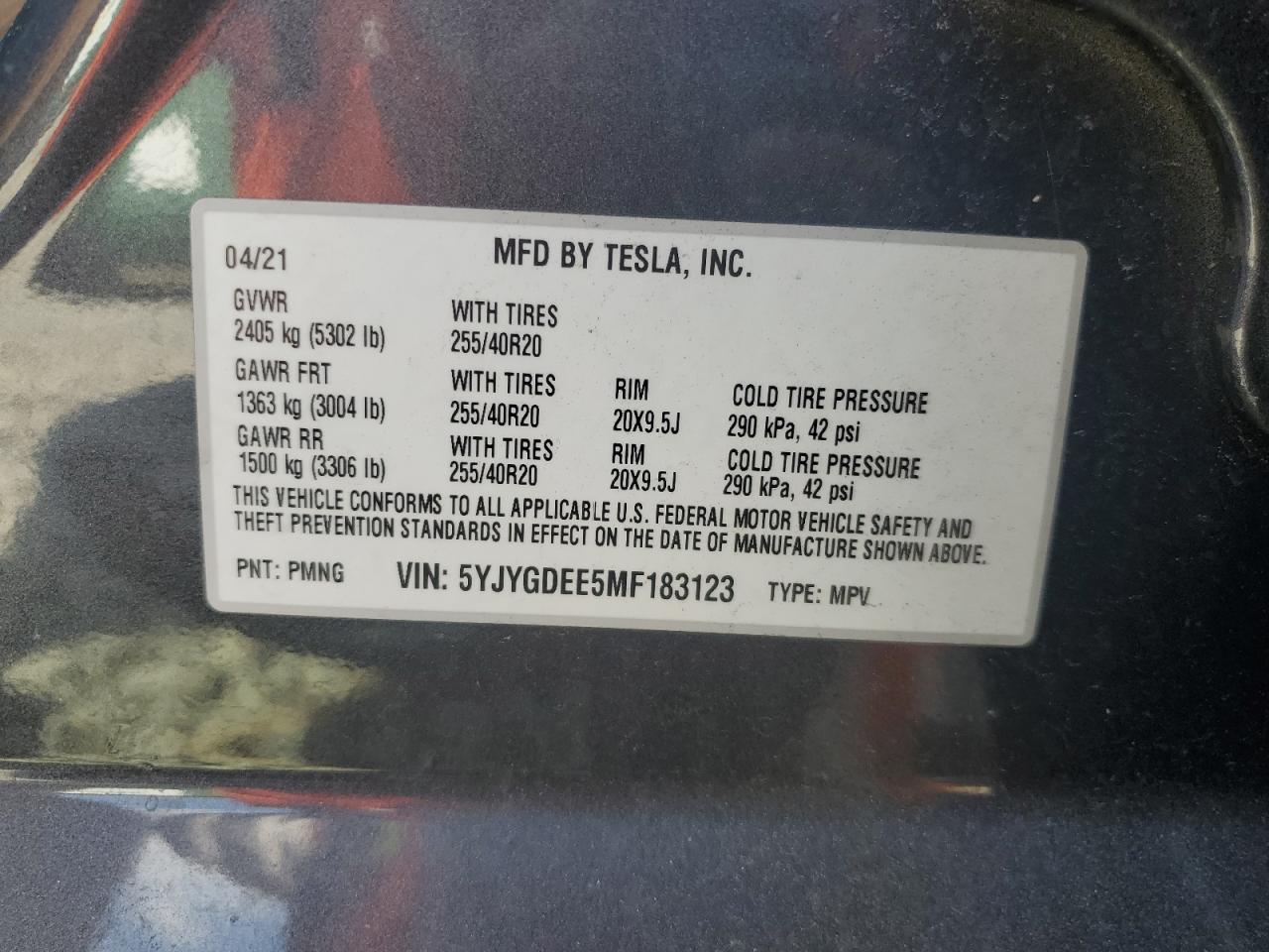 TESLA MODEL Y