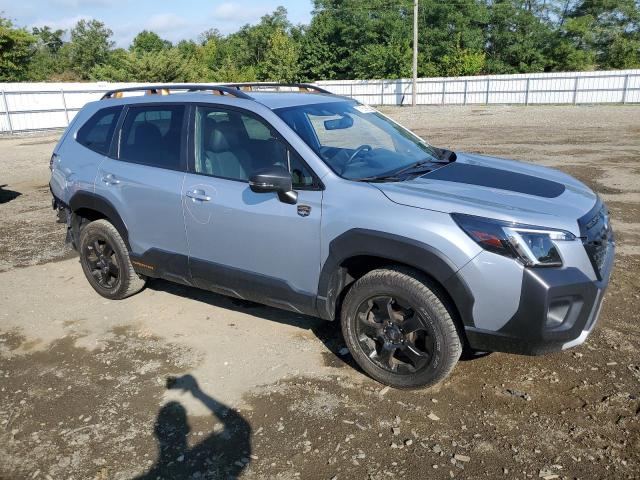 2022 SUBARU FORESTER W JF2SKAMC1NH519839