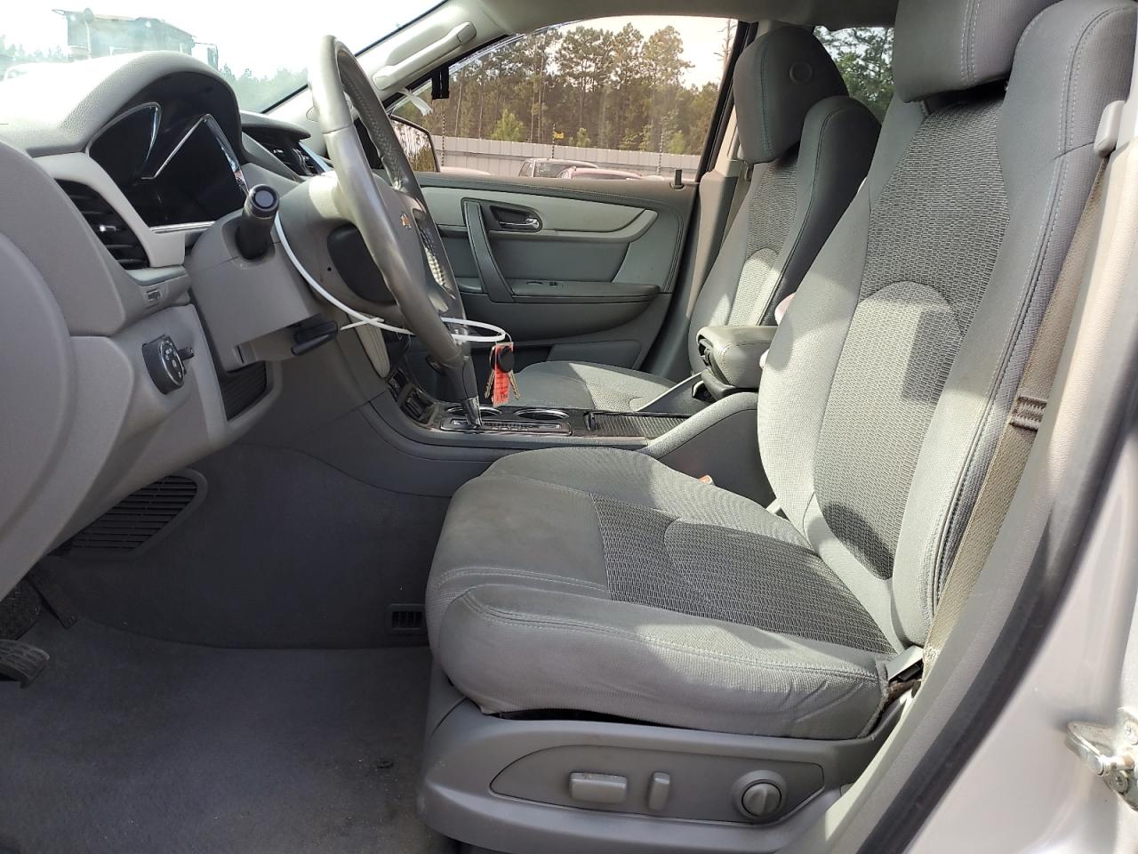 CHEVROLET TRAVERSE LT