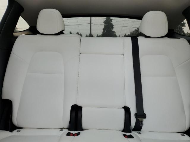 2021 TESLA MODEL Y 5YJYGDEF3MF215933