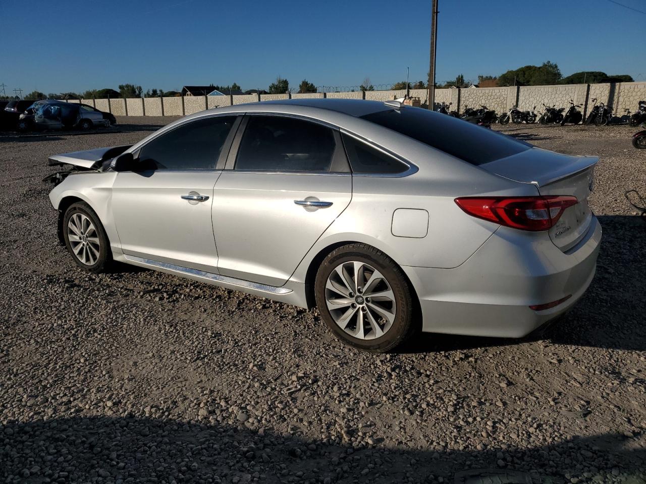 HYUNDAI SONATA SPORT