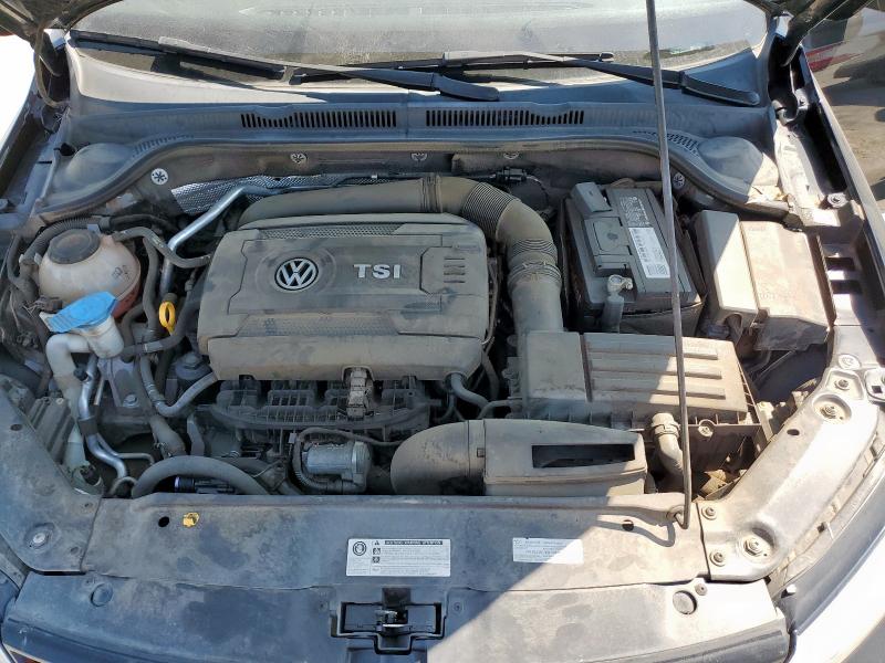 2018 VOLKSWAGEN JETTA SPOR 3VWD17AJ8JM222599