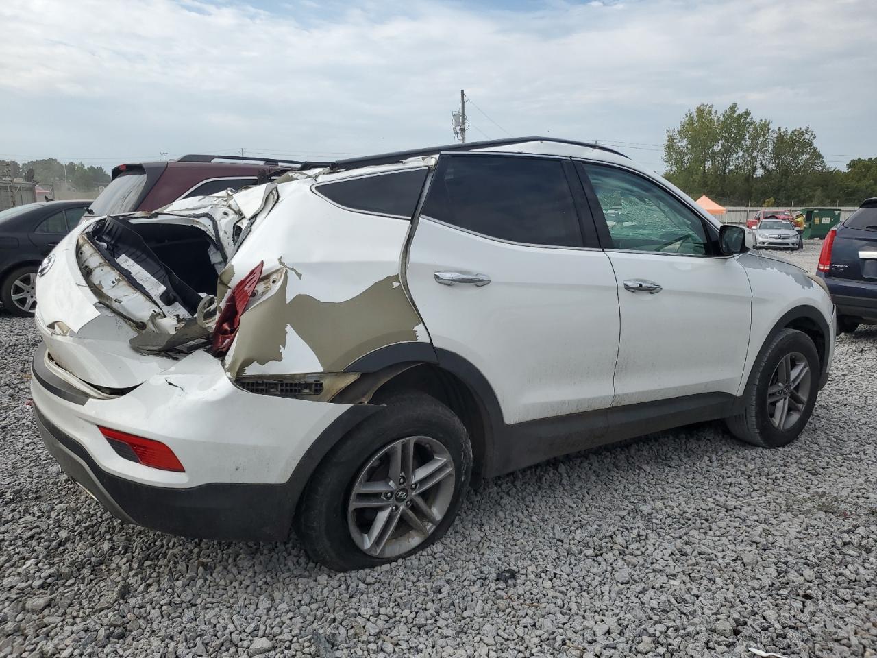 HYUNDAI SANTA FE SPORT