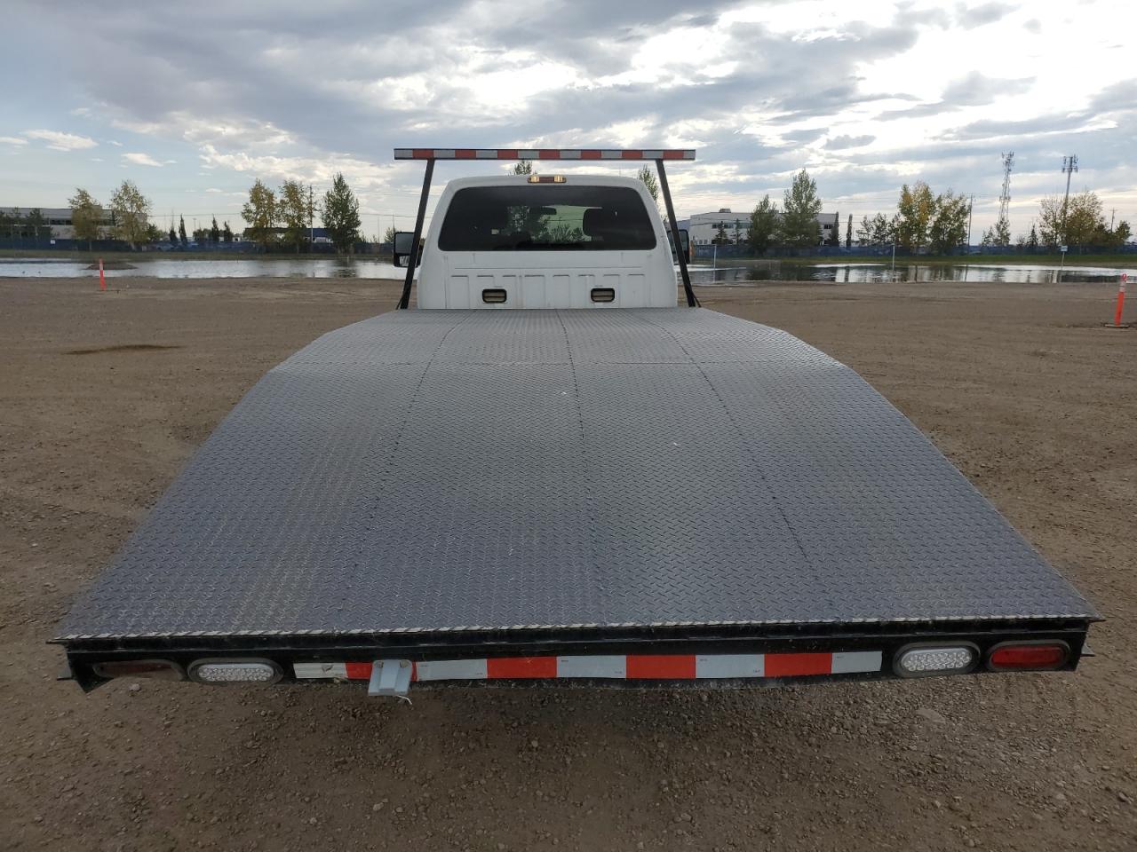 FORD F-550 SUPER DUTY