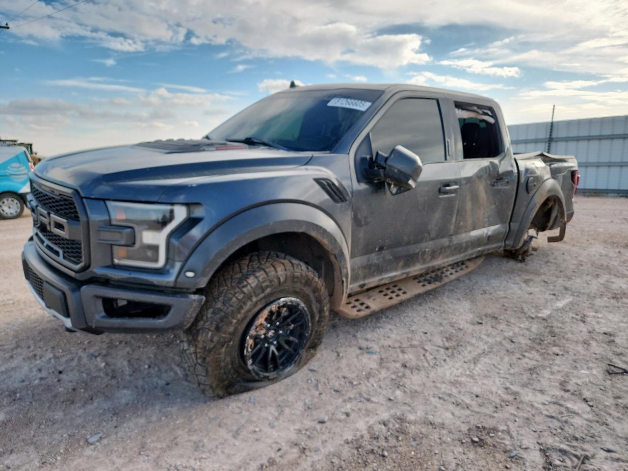 FORD F-150 RAPTOR